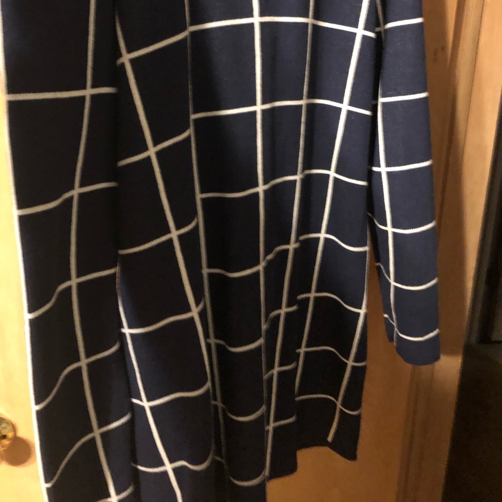 Cardigan - Picture 4 of 4